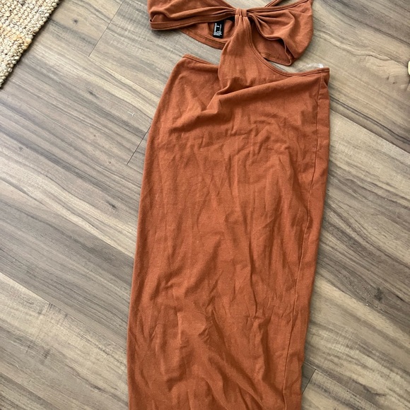 Forever 21 Cutout Maxi - Picture 6 of 6